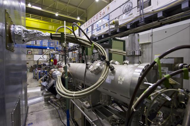 Une expérience du CERN pèse l’antimatière avec une précision inédite